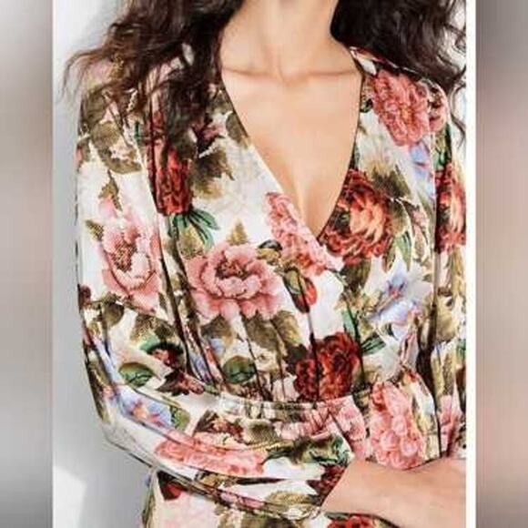 GUESS Women’s Size XL Floral Print Wrap Blouse Designer Fashion Chiffon - Picture 6 of 14